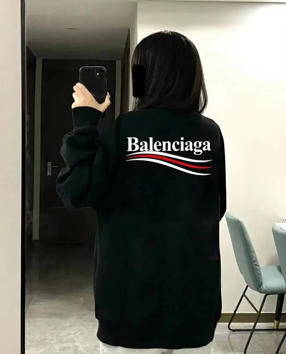 Balenciaga밸런시아가 블랙 콜라 웨이브 두꺼운 맨투맨