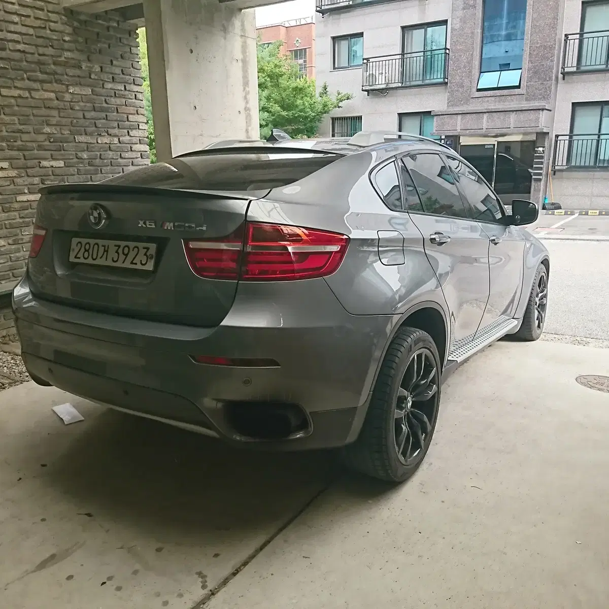 bmwx6 m50d