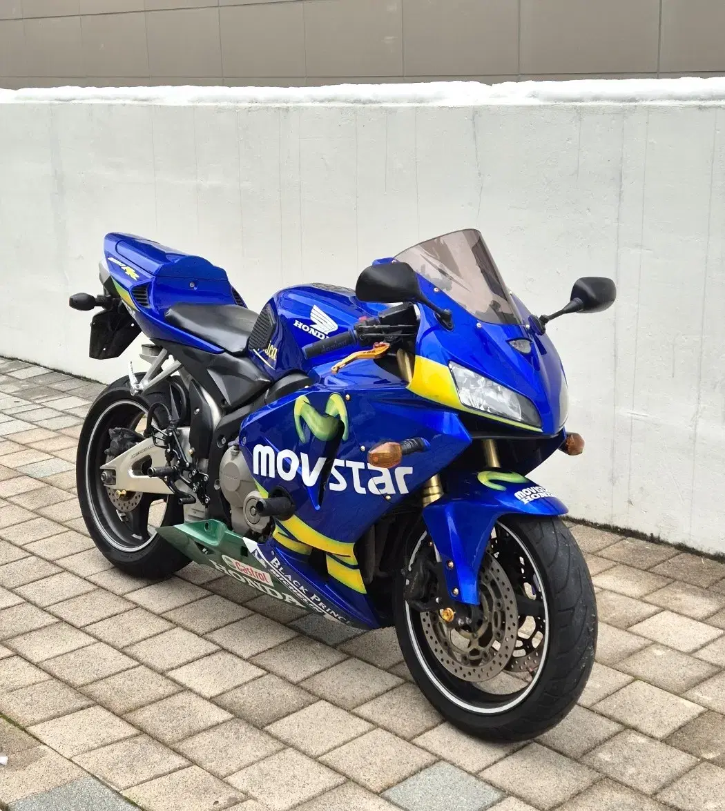 2005년식 혼다 CBR600RR 판매합니다.