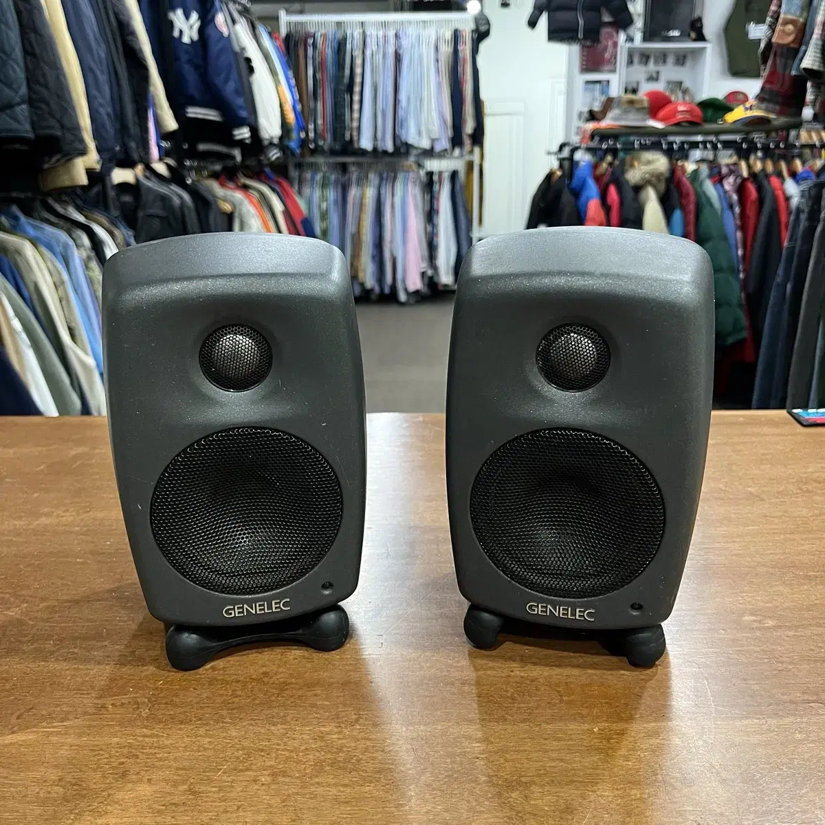 Genelec 8010A 모니터 스피커 (2통)