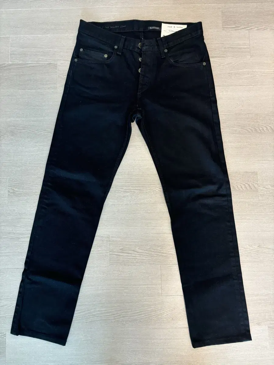 4) Rag & Bone Denim 32