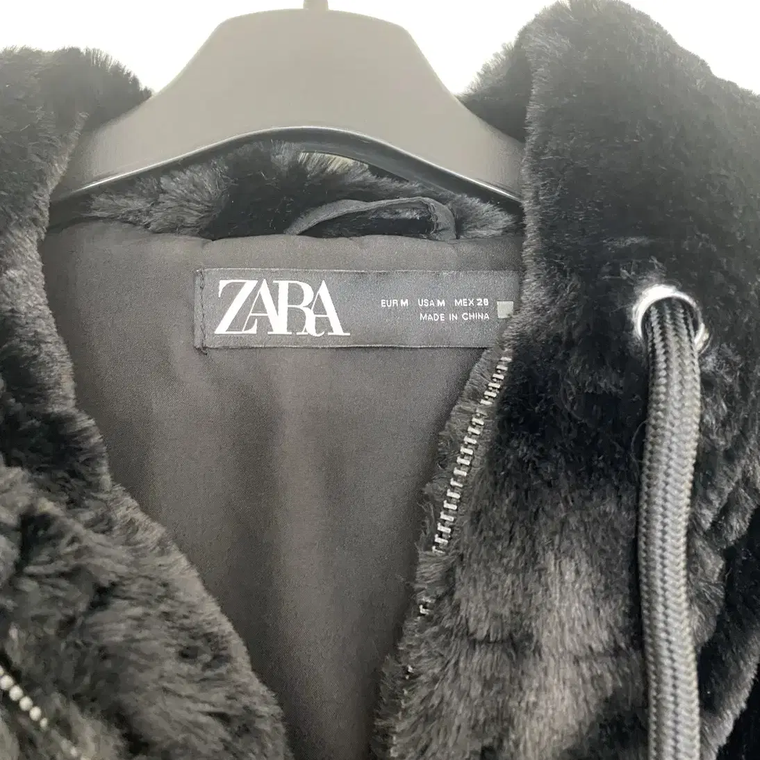 ZARA 자라 페이크퍼 후드 자켓 블랙 M사이즈