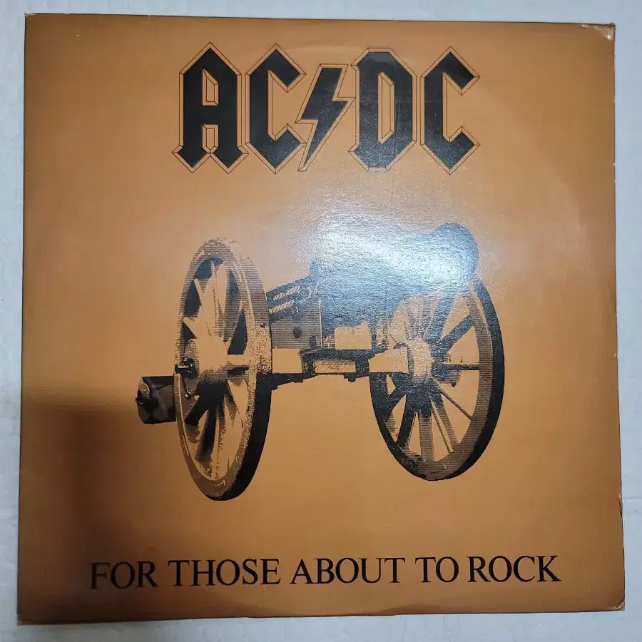 AC/DC LP