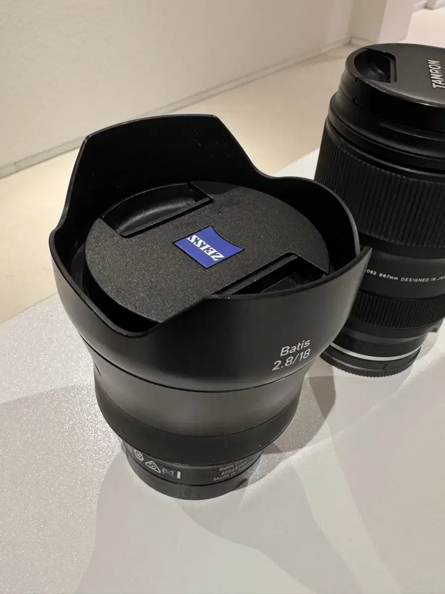 칼 자이스 zeiss 18mm 바티스 (소니마운트)