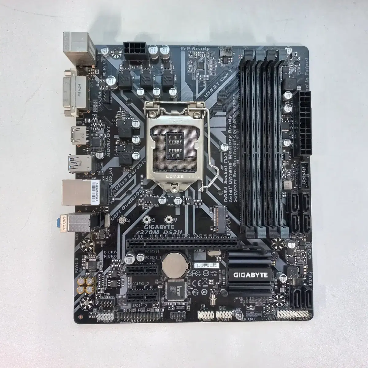 GIGABYTE Z370M DS3H(1151V2소켓,8~9세대)