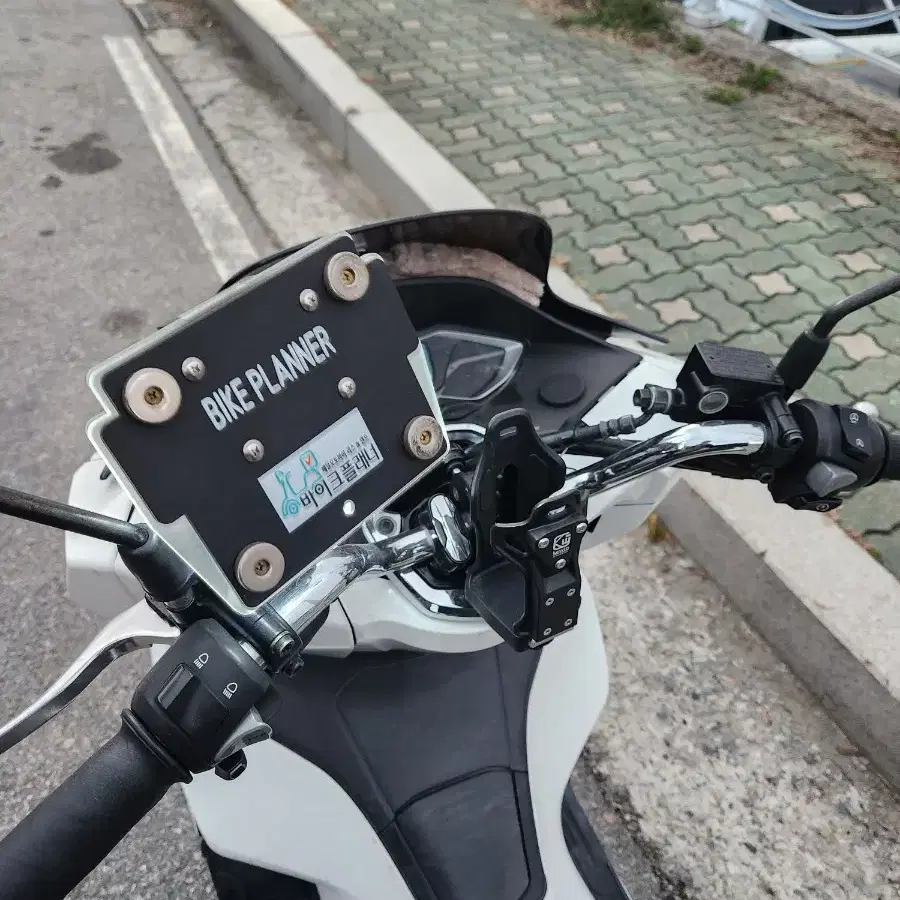 21년식 pcx125 abs 배달세팅 판매해요