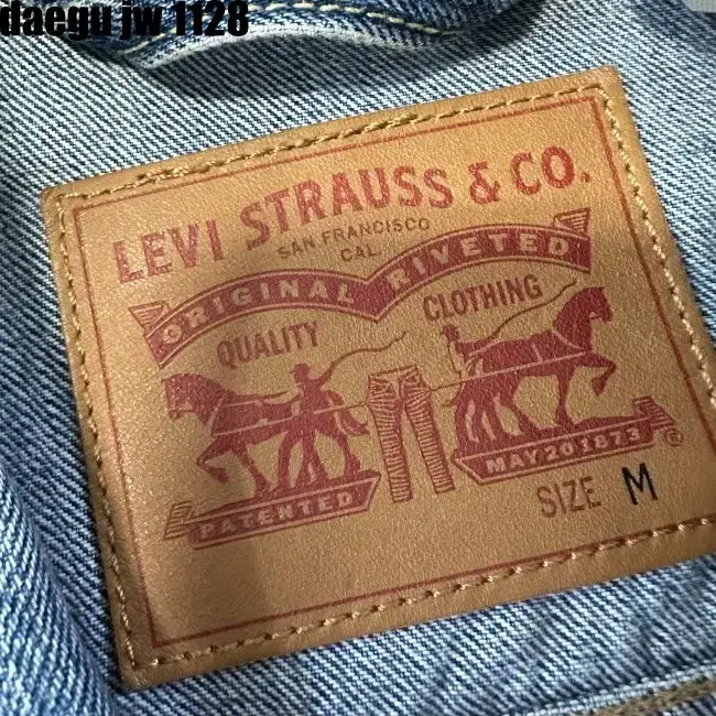 M LEVI STRAUSS & CO JACKET 리바이스 데님 자켓