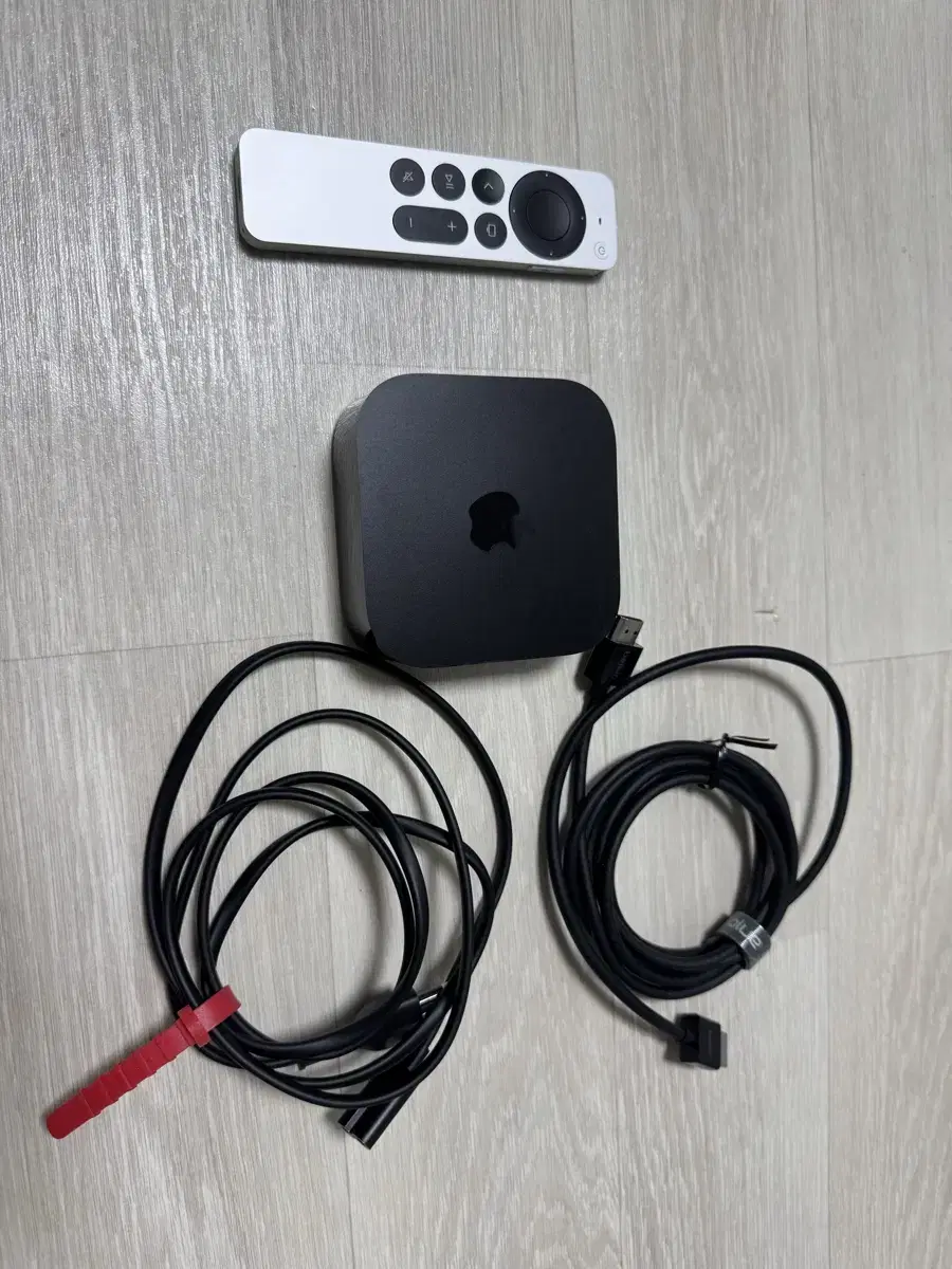 Apple TV 4K Wi Fi 이더넷+ 모델(128GB 저장 용량)