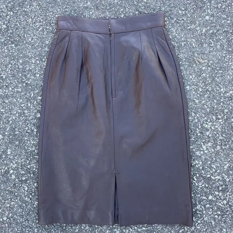 할인중 Leather Brown Skirt