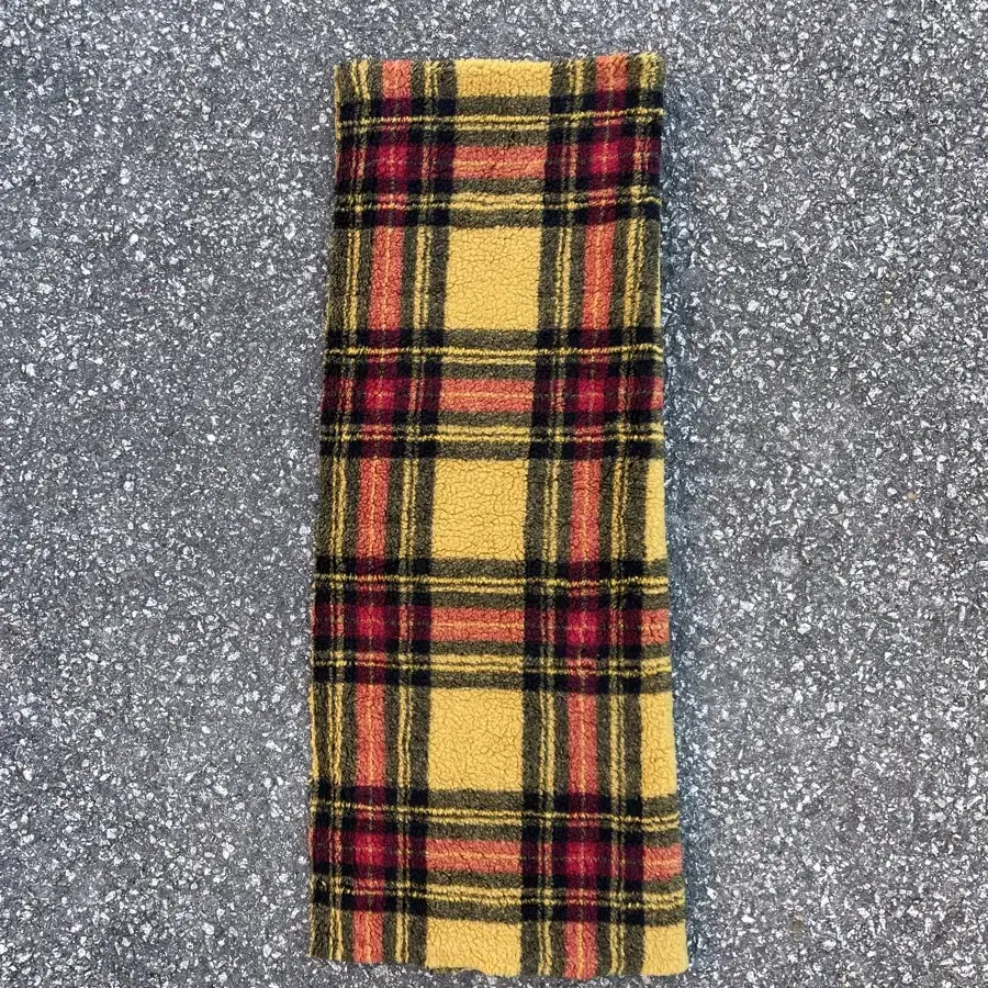 Vintage Check muffler