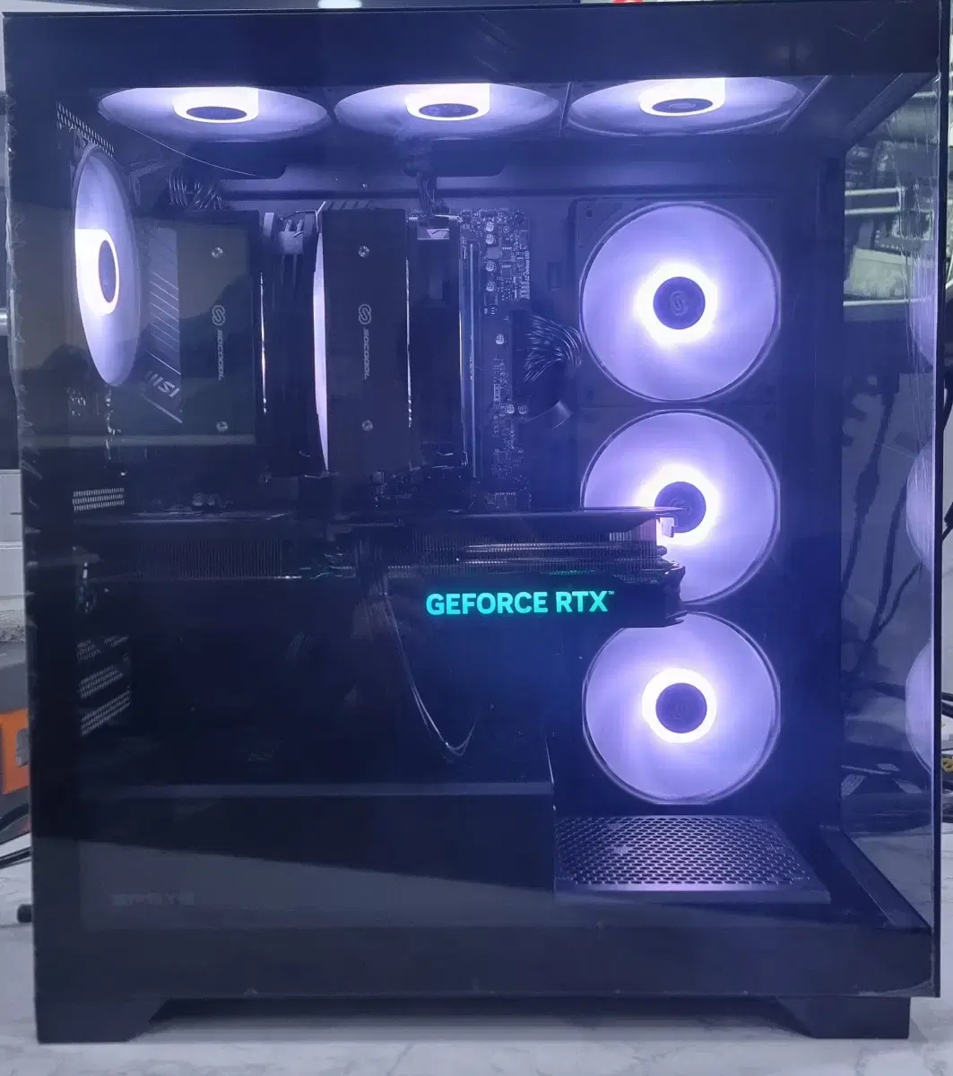 9800x3d, rtx5080 램 32g, ssd 1tb 본체 팝니다