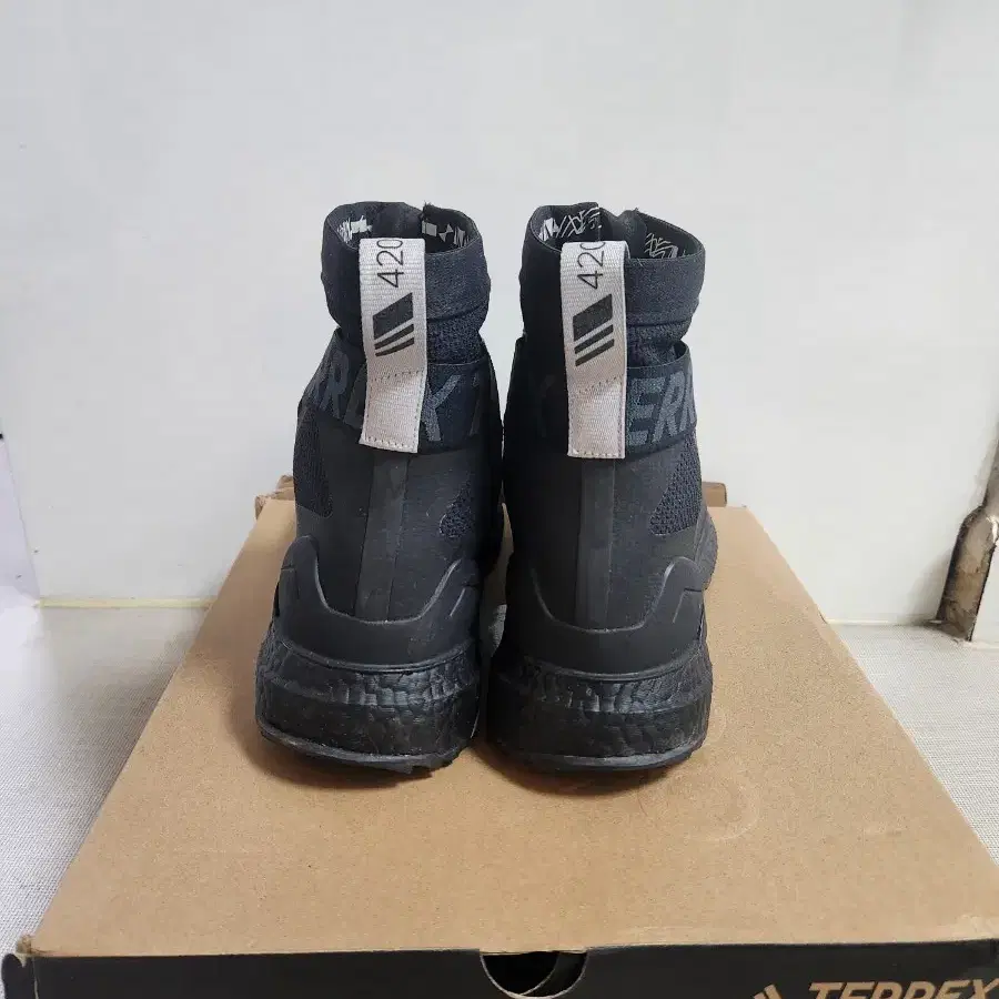 (265) 아디다스 Terrex Free Hiker C. Rdy