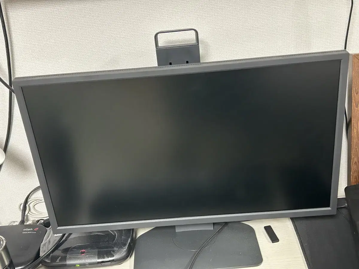 벤큐 240hz 게이밍모니터 XL2540k 팝니다.