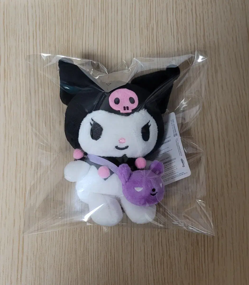 [Shipping Included] [Unsealed] Kuromi Bag Tag Doll