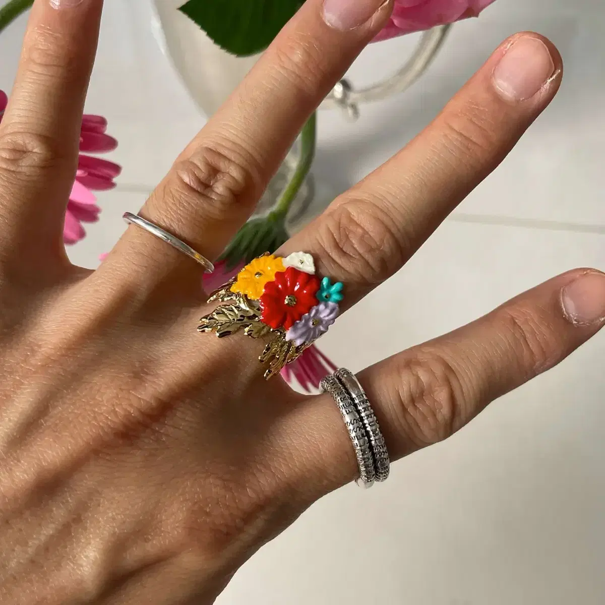 BEAMS 빔즈 PAINT FLOWER RING 페인트 플라워 링