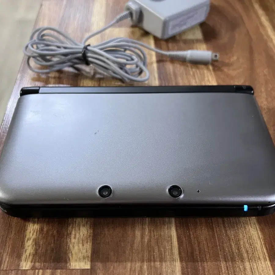 닌텐도 3DS XL 본체 (구큰다수 / 한국 정발)