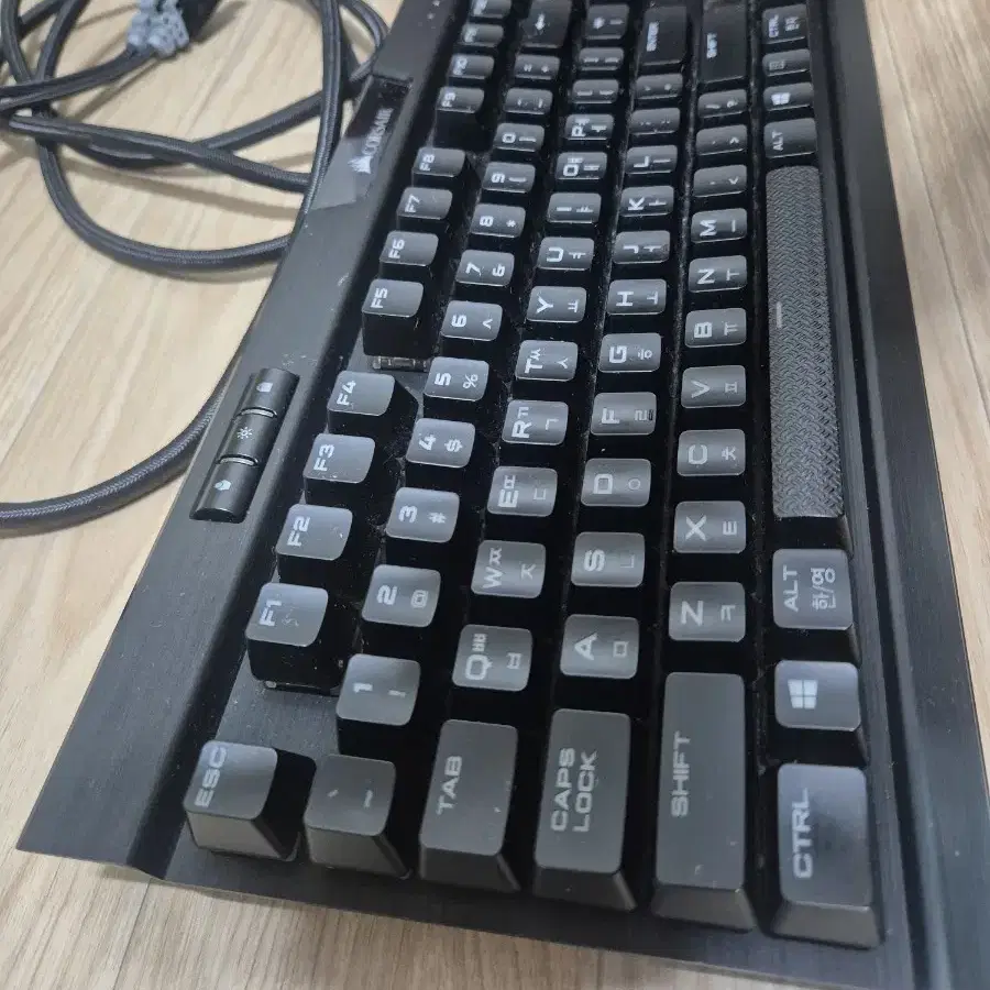 (급처) 커세어 K70 mk2 rgb 적축 키보드