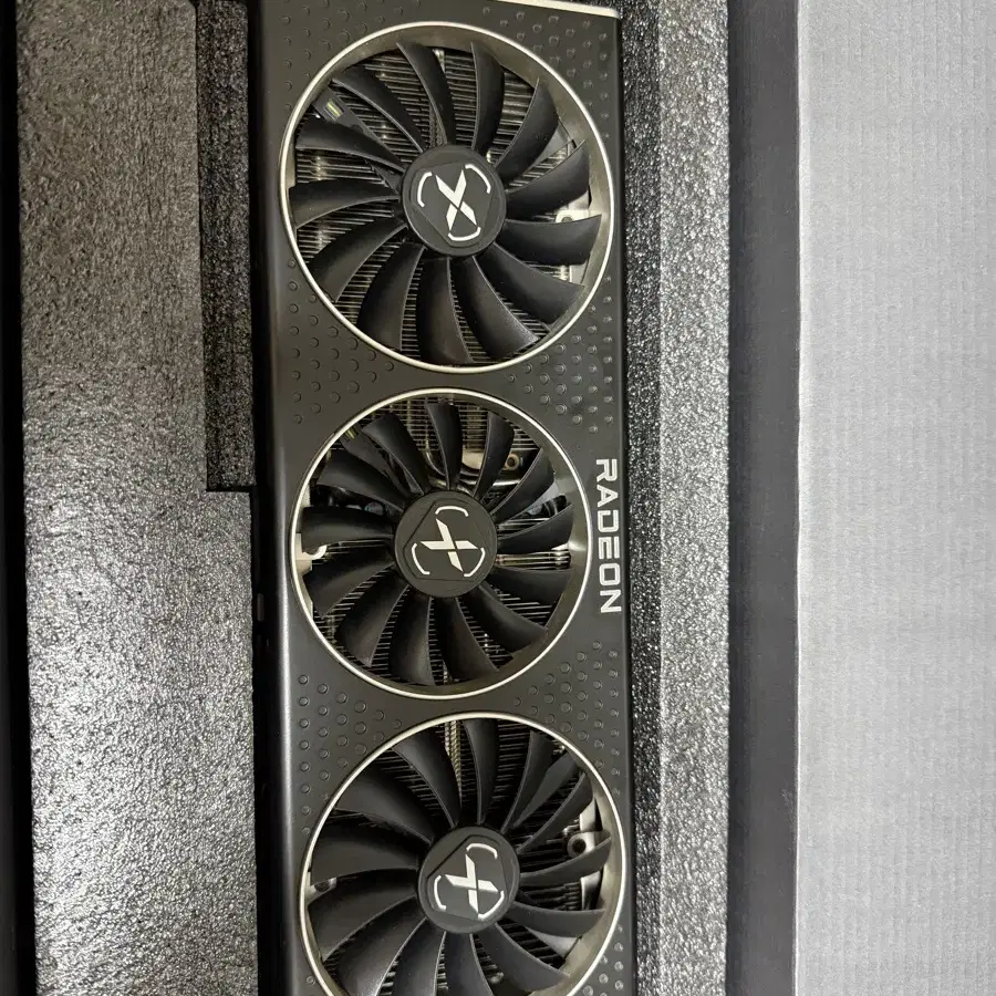 XFX Speedster MERC319 Radeon Rx6800XT 16