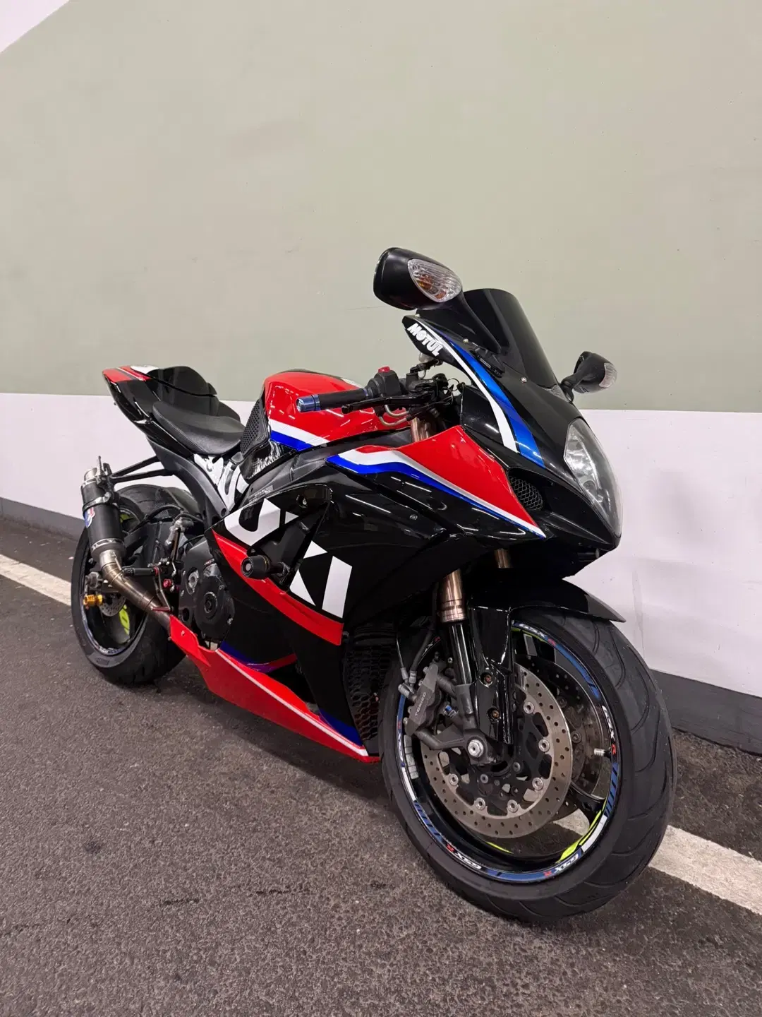 07년식 스즈키 gsx-r1000 풀튜닝 정비완료 판매합니다.