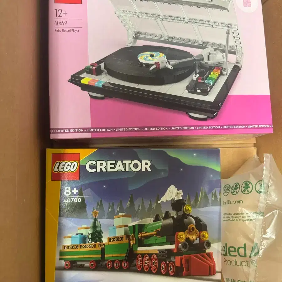 LEGO | 레고 Lego 40699, 40700 bulk sell on Bunjang Global Site.