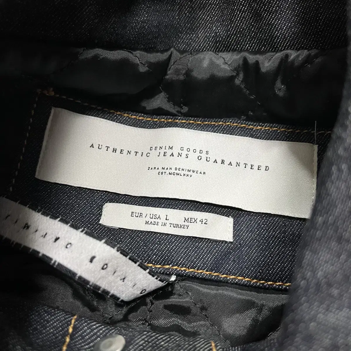 Zara premium Denim 자라 안감 퀄팅 데님 자켓(L)