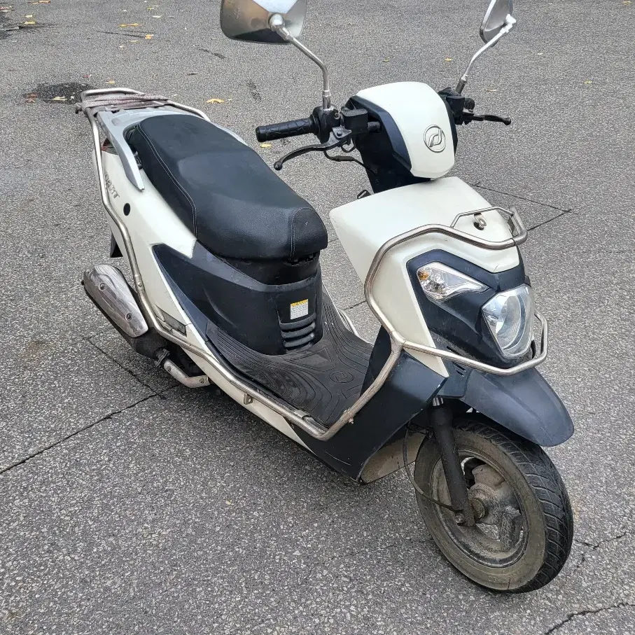 대림 다트 125CC 스쿠터 팝니다