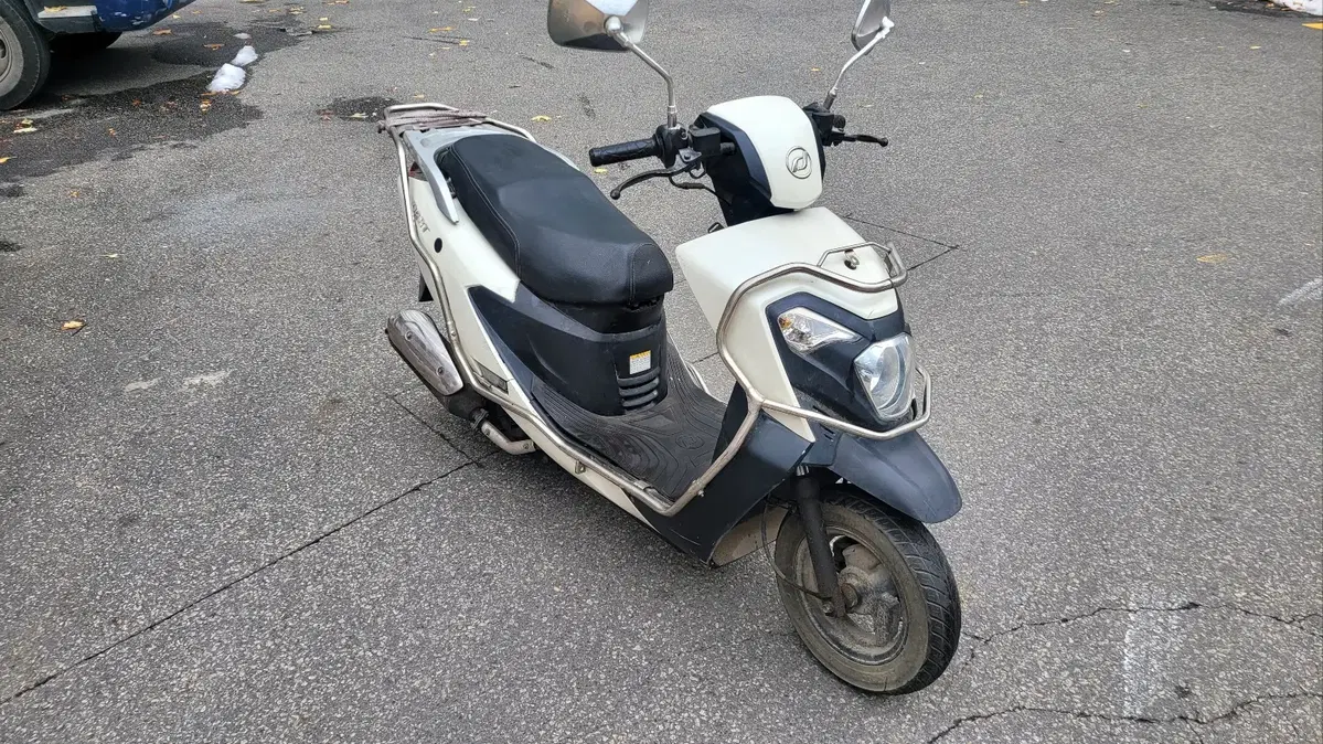 대림 다트 125CC 스쿠터 팝니다