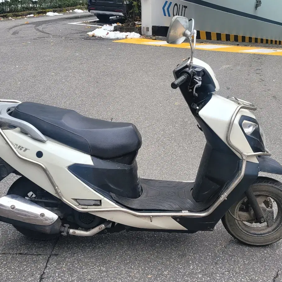 대림 다트 125CC 스쿠터 팝니다