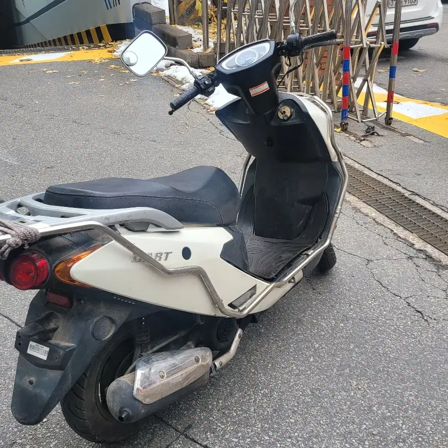 대림 다트 125CC 스쿠터 팝니다