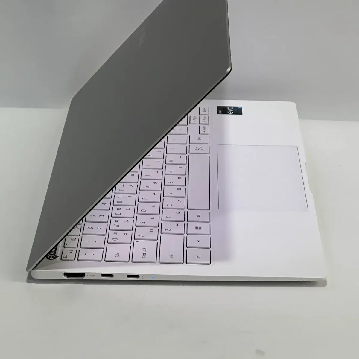 삼성 갤럭시북2 프로 NT930XED i5 256GB 16GB 노트북