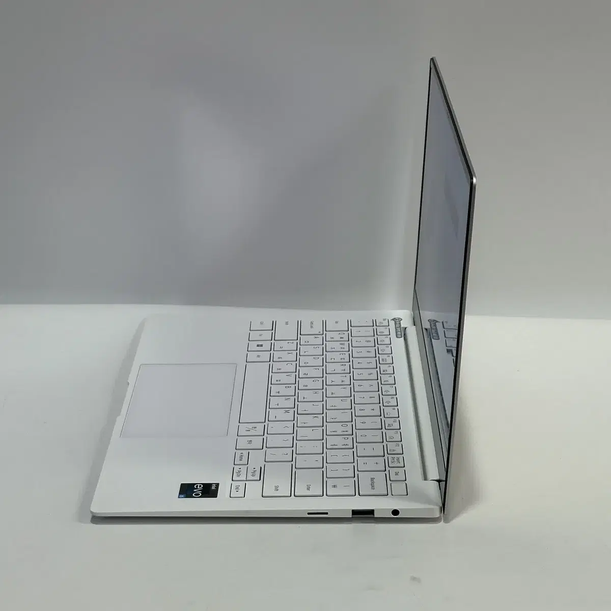 삼성 갤럭시북2 프로 NT930XED i5 256GB 16GB 노트북