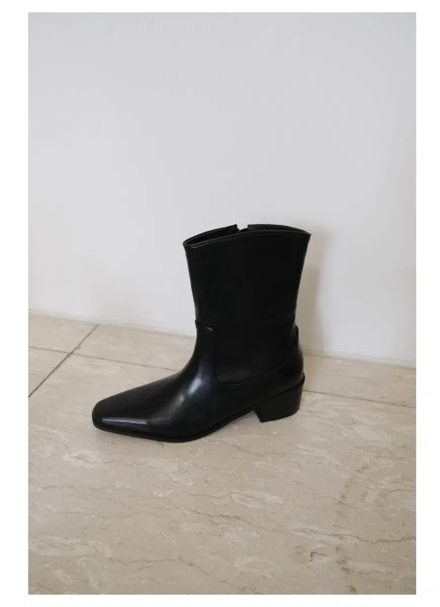 해브빈 havebin ANKLE BOOTS 245