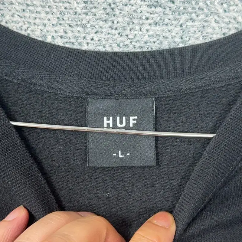 HUF 허프 박스프린팅 맨투맨 L