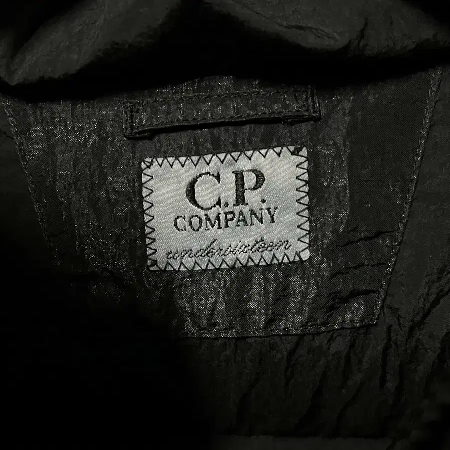 C.P. Company 씨피컴퍼니 키즈 여성 와팬 패딩자켓 (새상품)