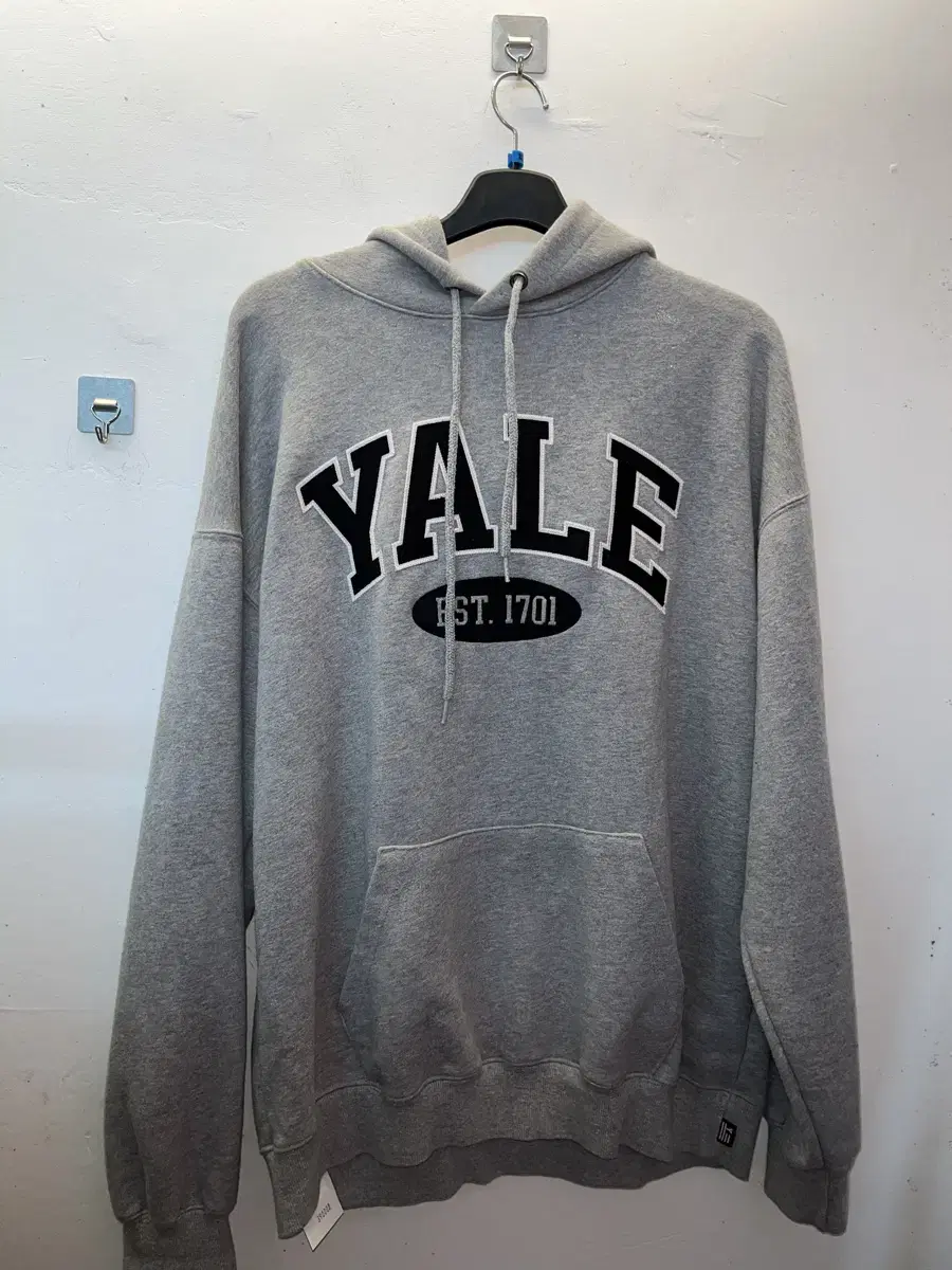 YALE (예일) 후드티 그레이