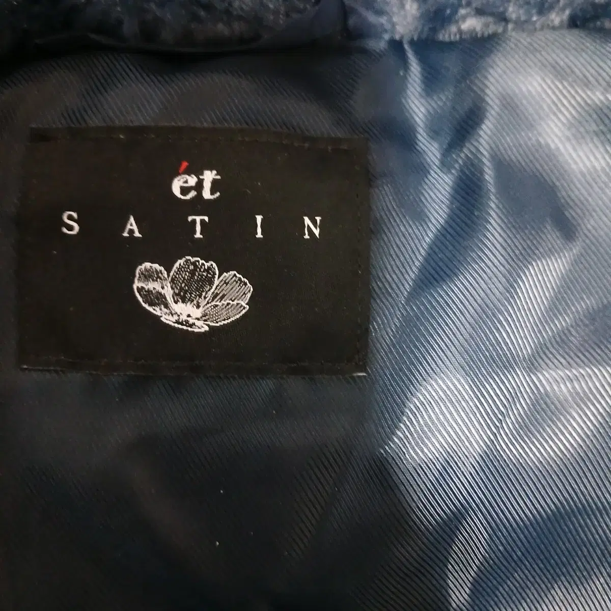 SATIN  중패딩