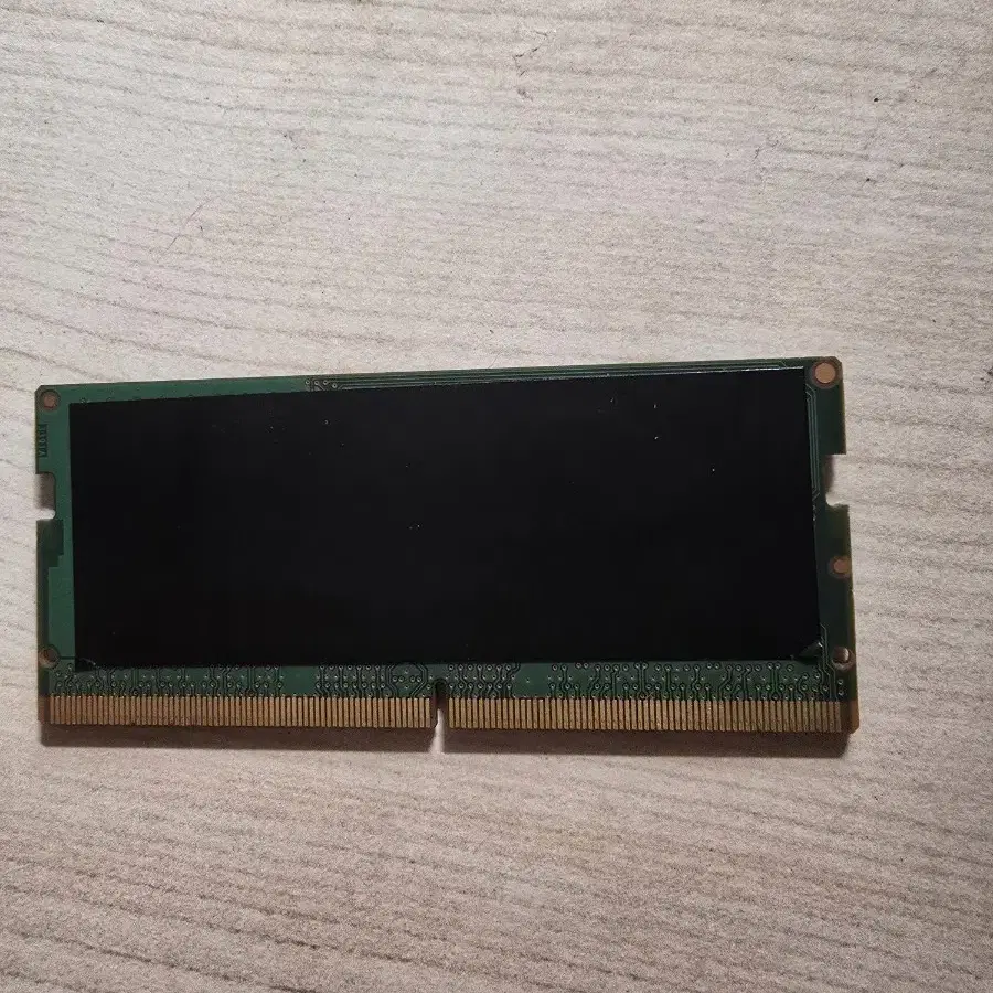 DDR5 8기가 노트북용 판매합니다.