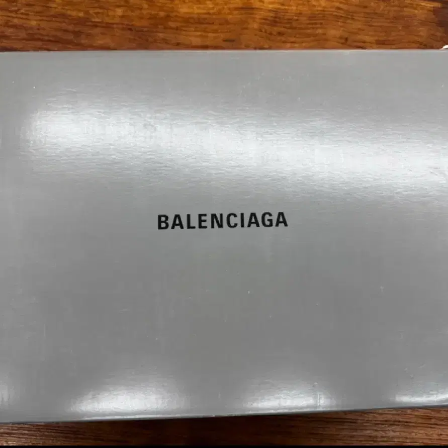 발렌시아가 BALENCIAGA 운동화 41사이즈