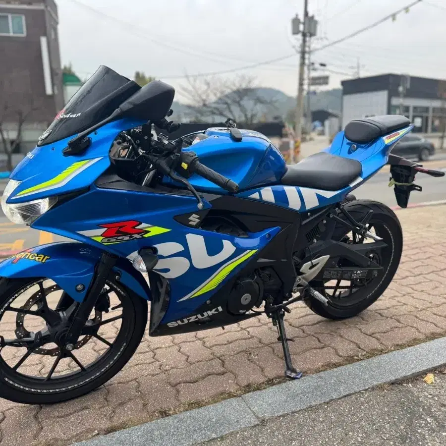 스즈키 gsx-r125 19년형 불바퀴튜닝 판매합니다