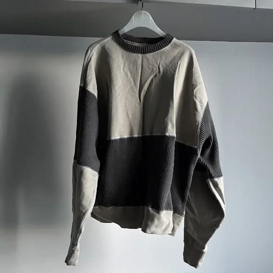 c.e cav empt WIDE RIB CUT CREWNECK (s사이즈