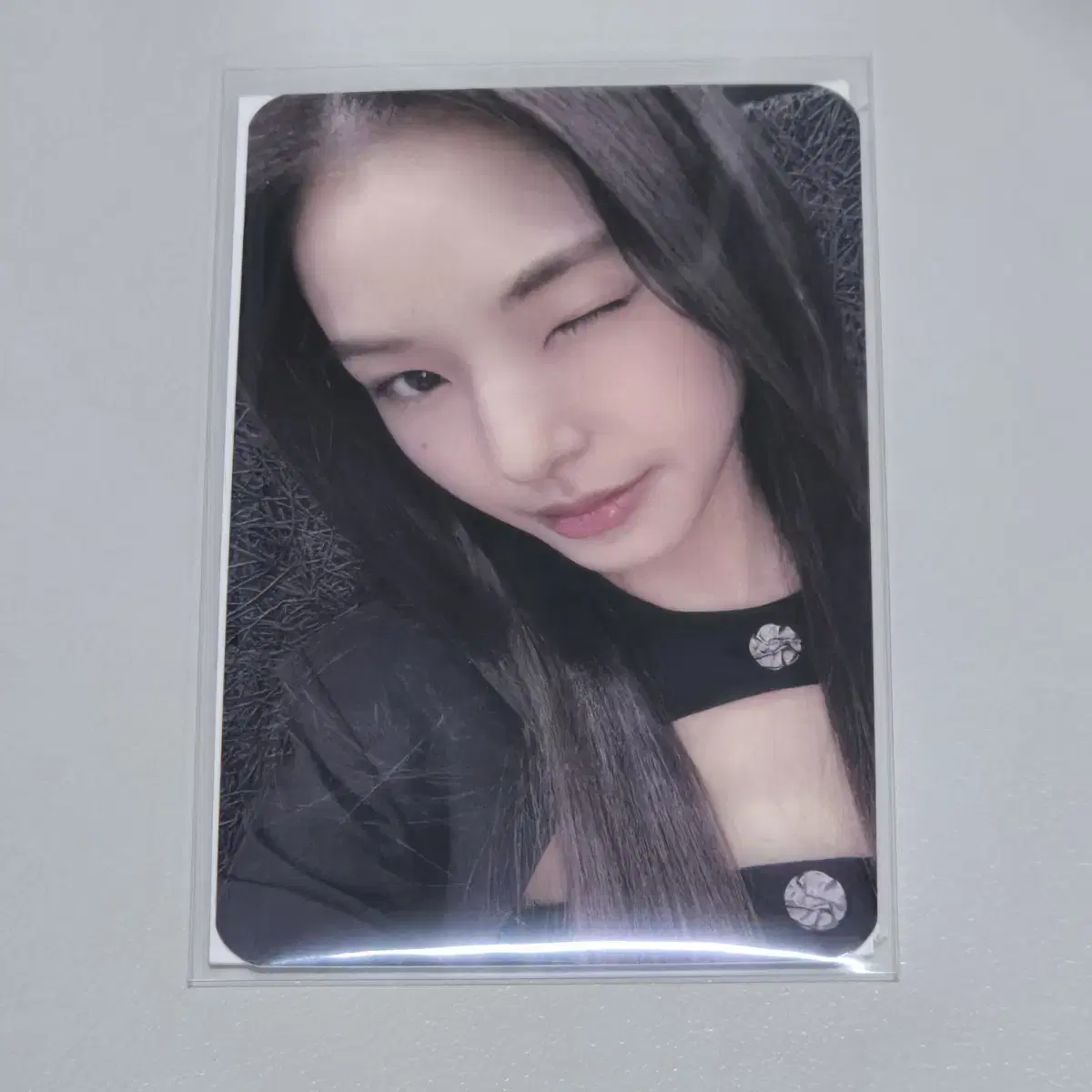 Izuna My Ireland unreleased photocard pre-order benefit Photocard