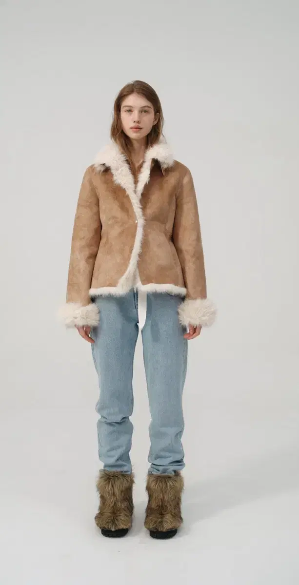 더바넷 Katey Eco Shearling Jacket