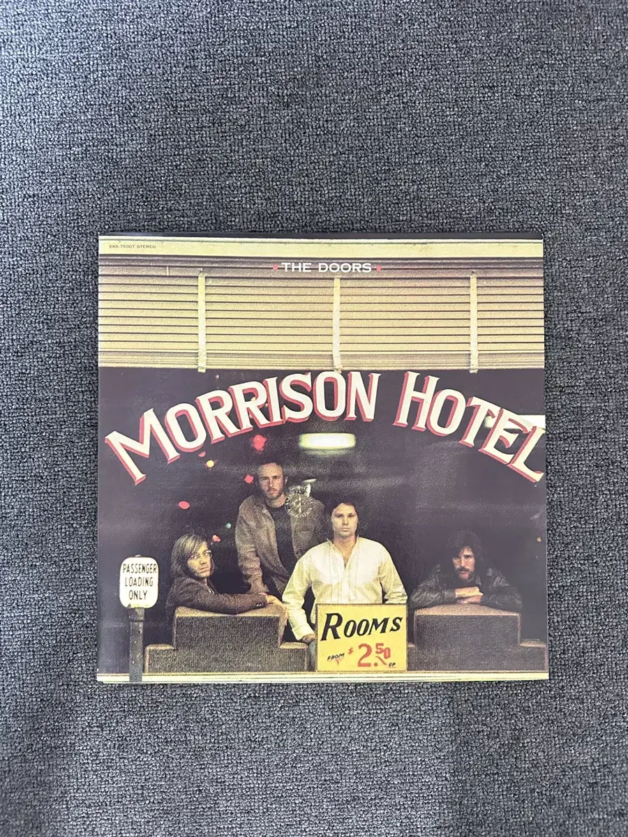 도어즈 Morrison Hotel 레코드(LP) 팝니다.