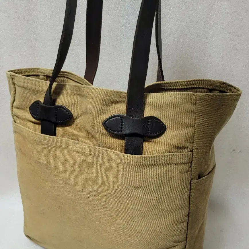 필슨 FILSON 260 Tote Rugged 탄(TAN)