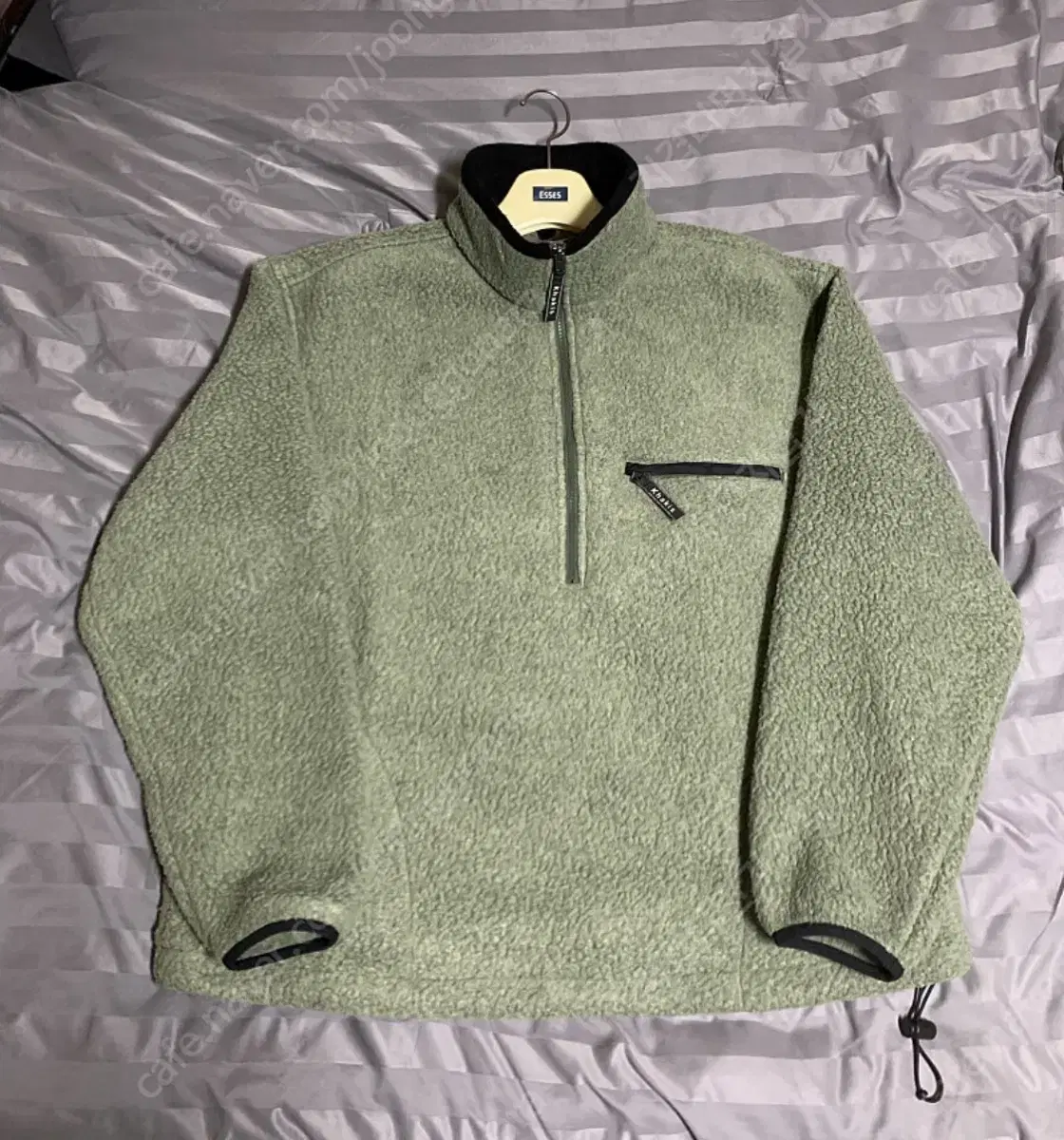 KhakisSherpaHalf Zip Pullover