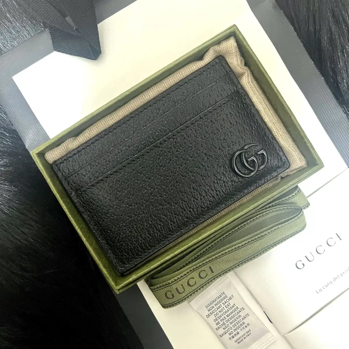 [ New, Unused ] Gucci GG Black Logo Kard Wallet