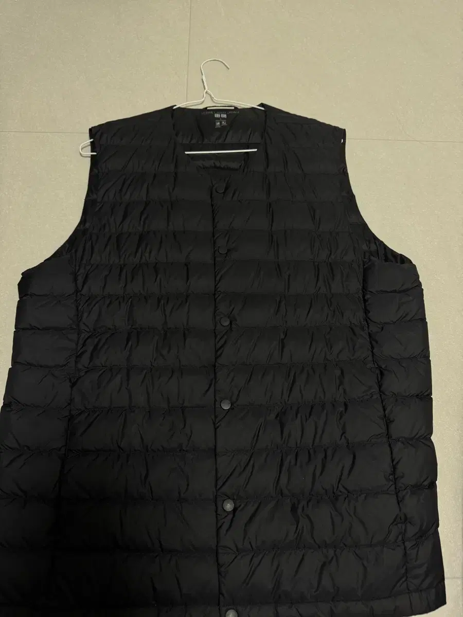 Uniqlo Ultra Light Lightweight Vest