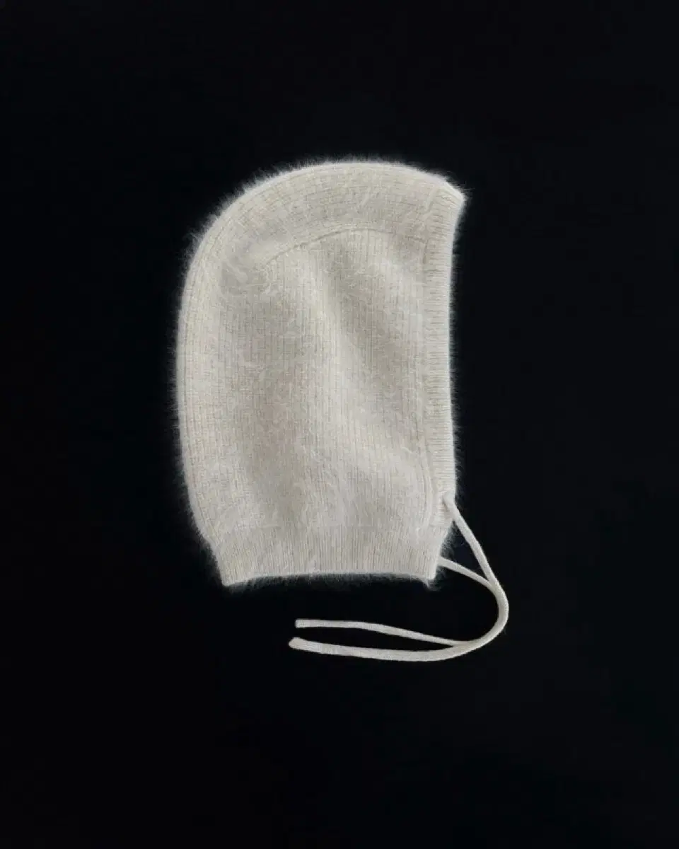 리본빛 바라클라바 Maya Angora Balaclava