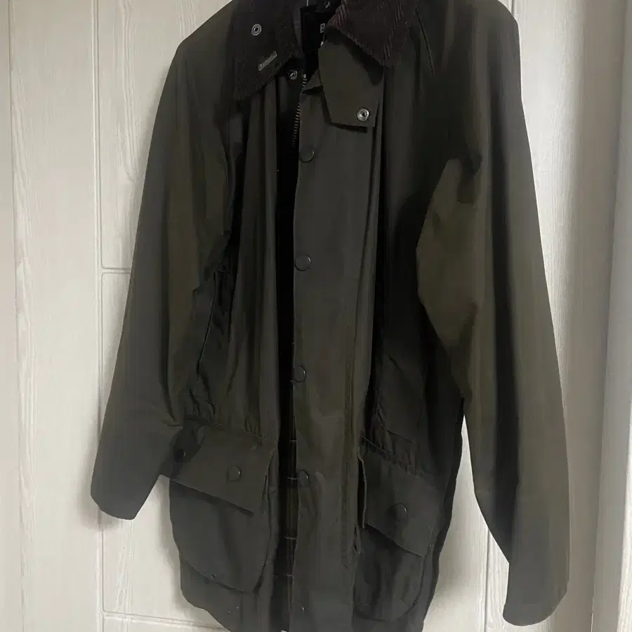 바버 클래식 뷰포트 올리브 36 barbour beaufort olive