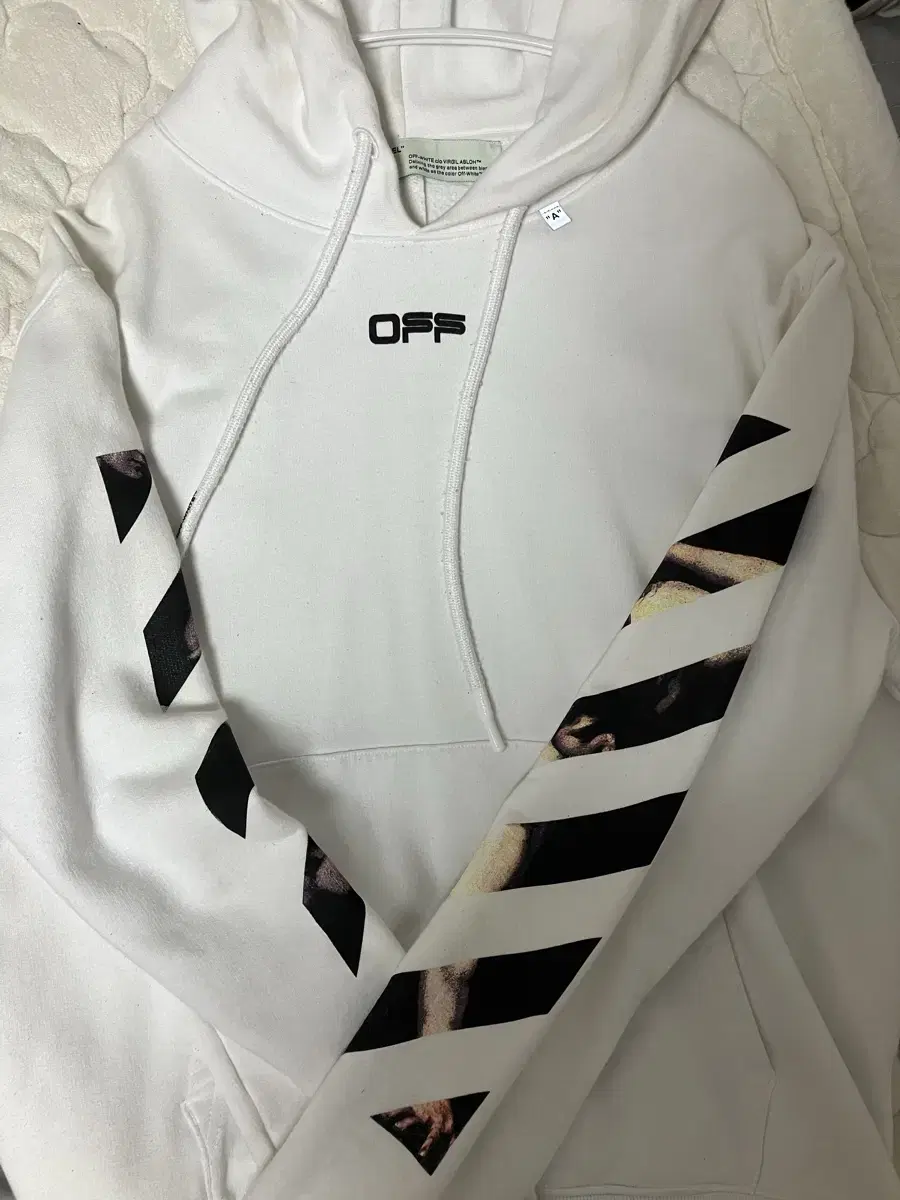 Off-White Caravaggio Hoodie L